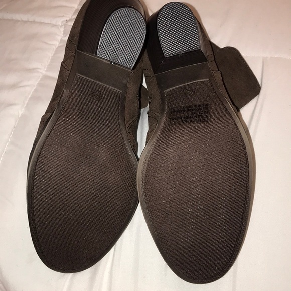 Brown Booties - Picture 5 of 6